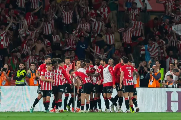 Khoảnh khắc đáng nhớ: Athletic Club vs Barcelona La Liga 2024/25 vòng 38